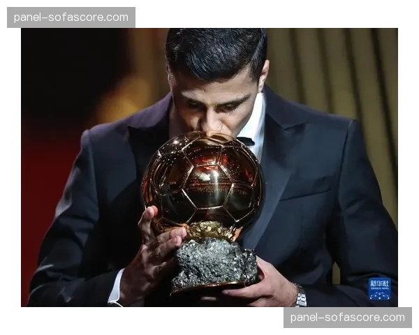 维尼修斯独家专访：谈论国家德比绝杀进球与金球奖目标